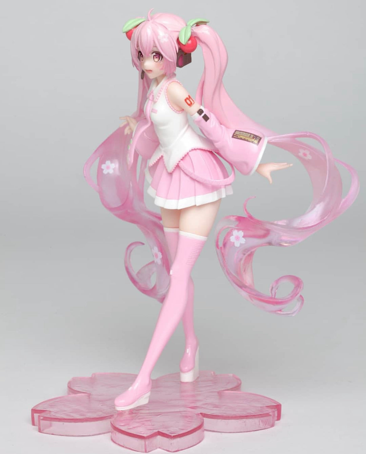 Vocaloid: Hatsune Miku Taito Sakura edition 2019