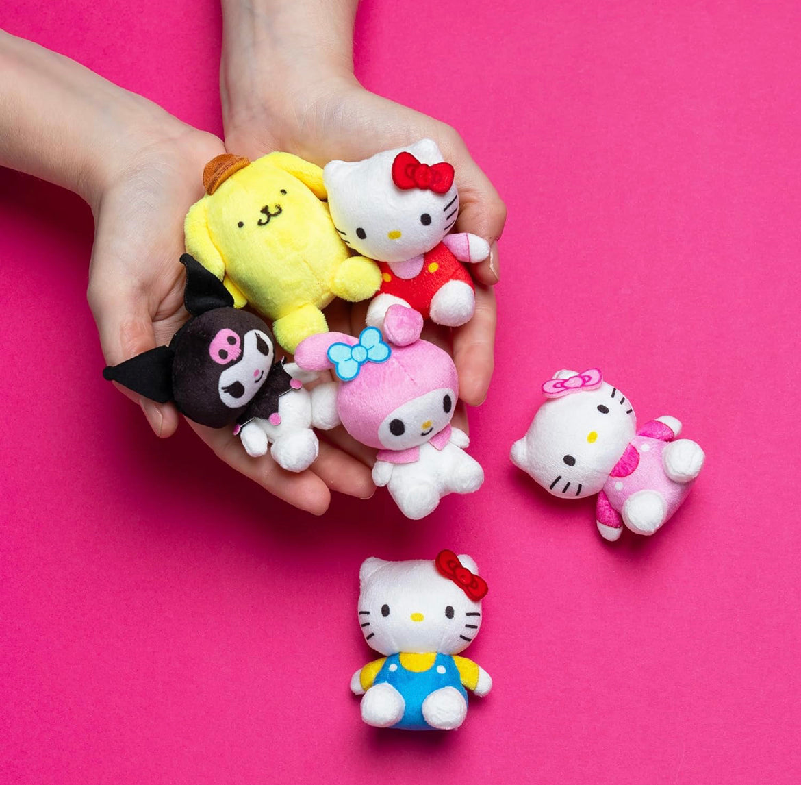 Sanrio Hello Kitty And Friends Sitting Mini Plushies