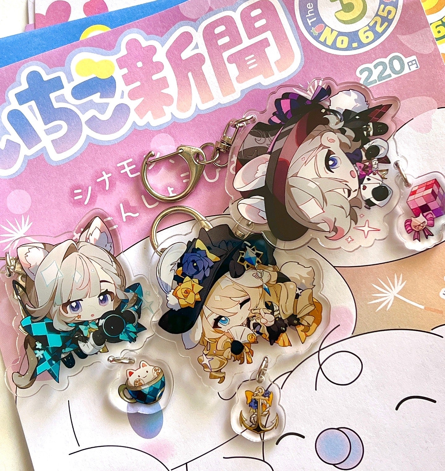 Genshin Impact Acrylic Navia Lyney Lynette Acrylic Keychains