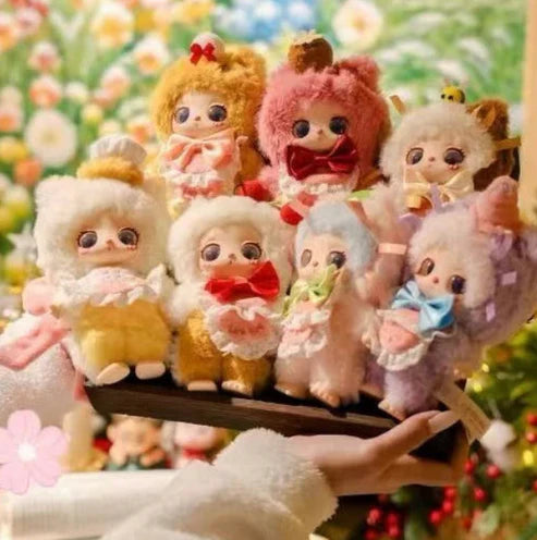 Lila V4 Little Kichen Chef Blind Box Plush keychaint