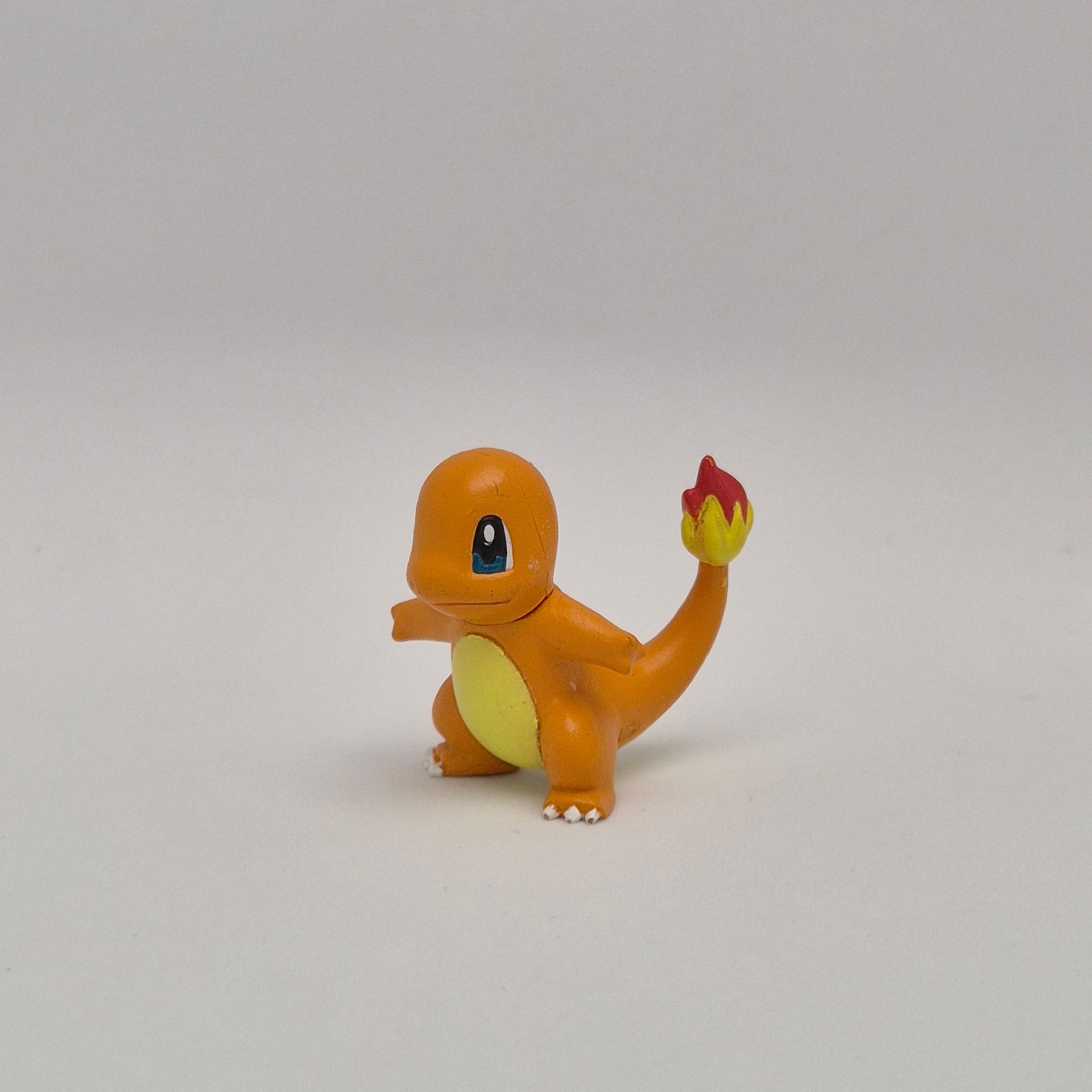 Pokemon Waving Charmandar mini Figure JP 2