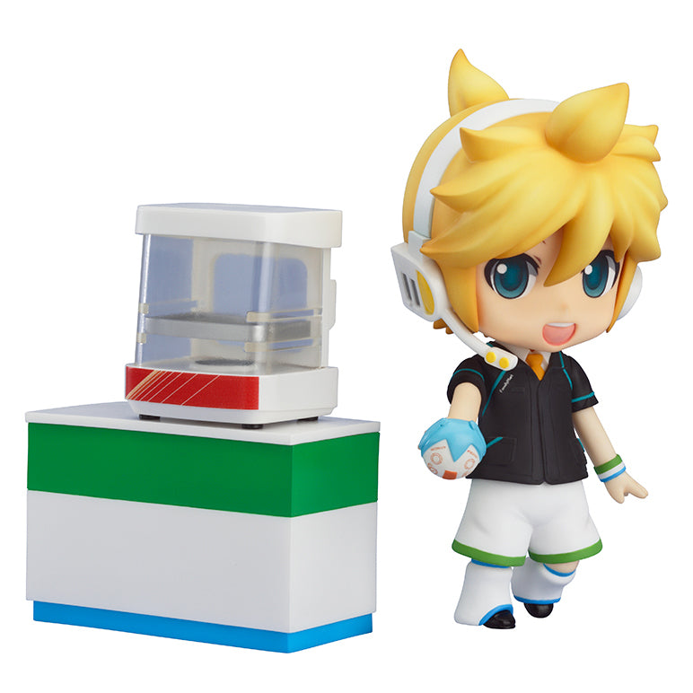 341-Kagamine-Len-FamilyMart-Vocaloid-Nendoroid-1.jpg
