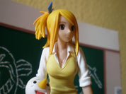 Sunday x Magazine 50th Anniversary Collaboration Figure Set: St. Sunmaga Academy 3rd Period Lucy Heartfilia RARE
