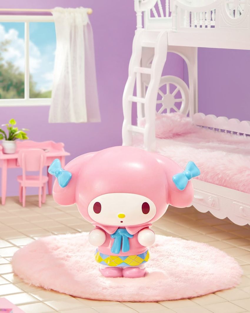 Sanrio Kuromi and My Melody Moving Scene Blind Box Figures by Miniso