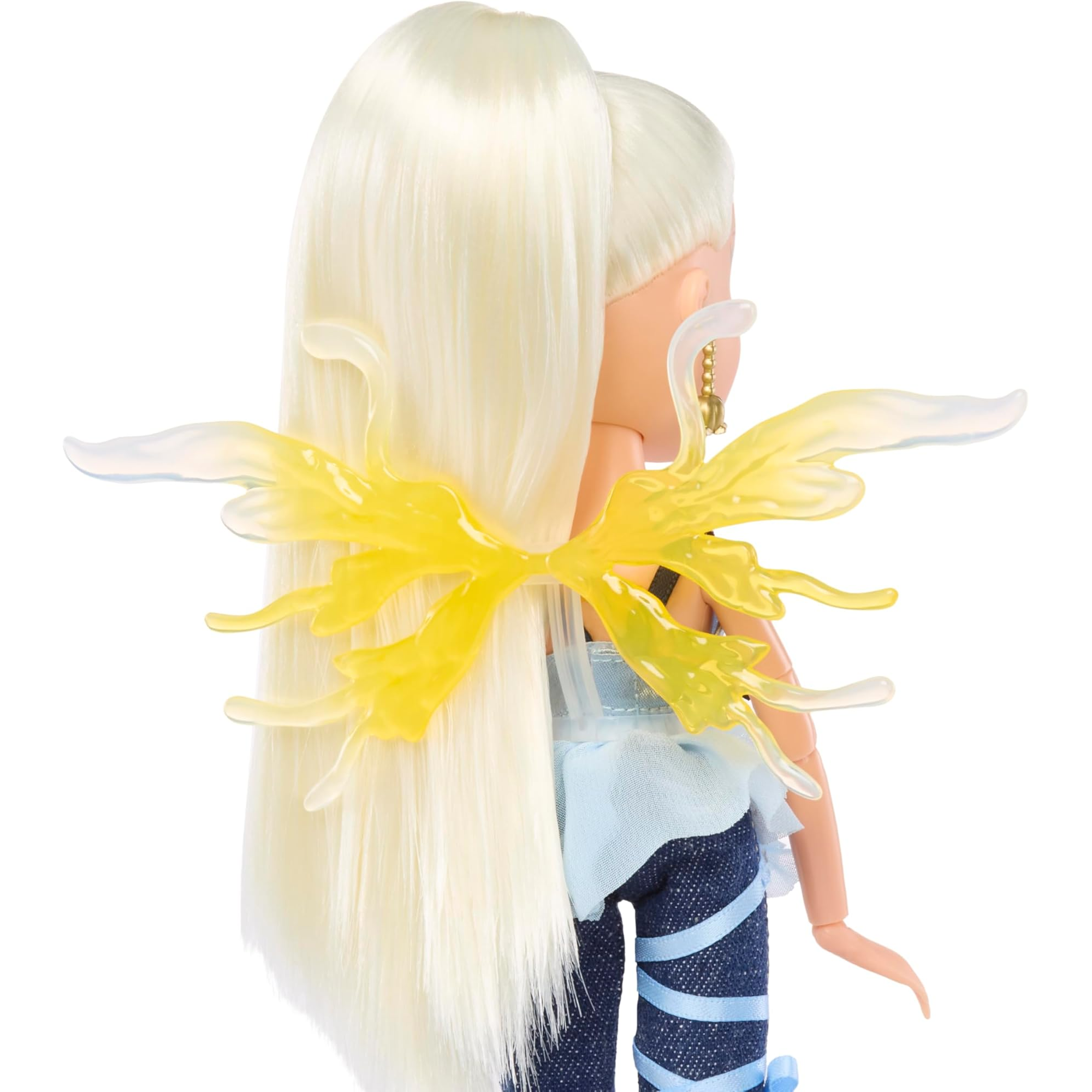 Bratz Magic Pixiez Cloe Fashion Doll
