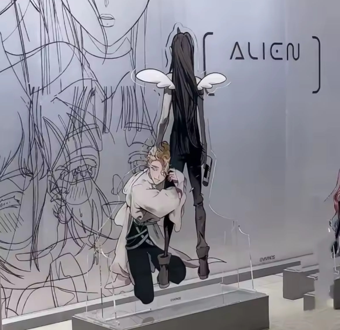 Alien Stage Luka and Hyuna Acrylic Stand
