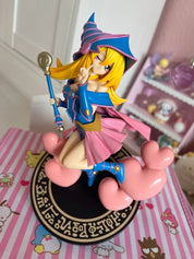 Yu-Gi-Oh! Dark Magician Girl HereDetail Figure