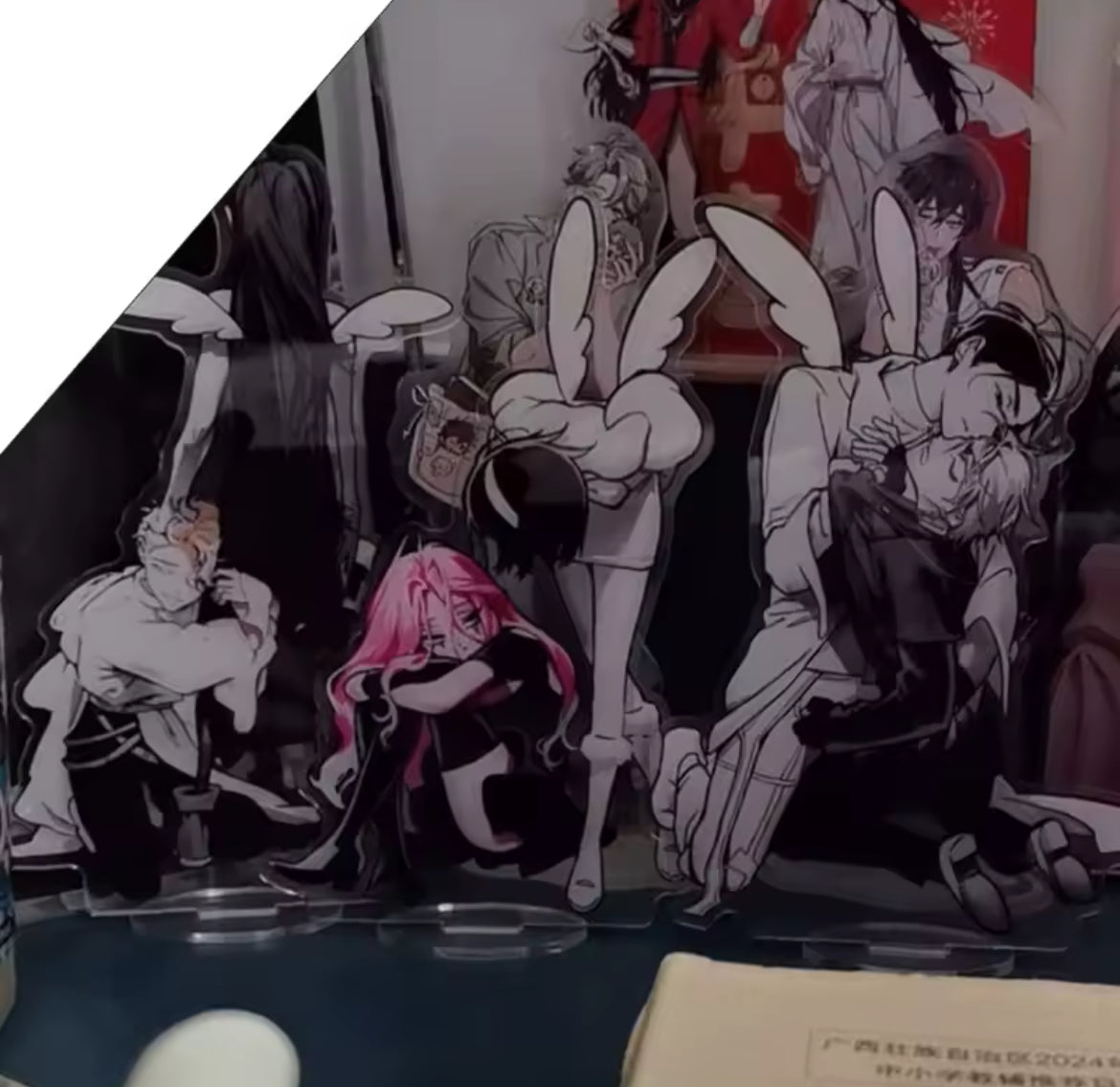 Alien Stage Ivan and Till Acrylic Stand