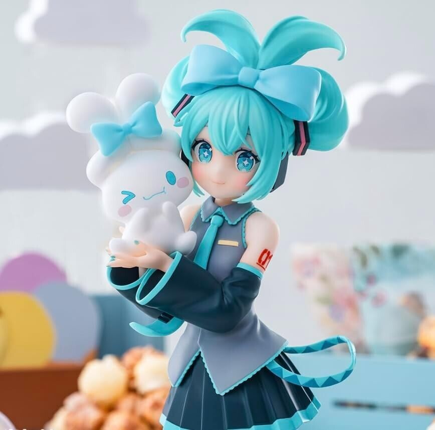 Hatsune Miku x Cinnamoroll Figure by Sega