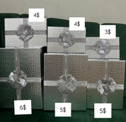 Elegant Valentine Gift Box (2 colors available)
