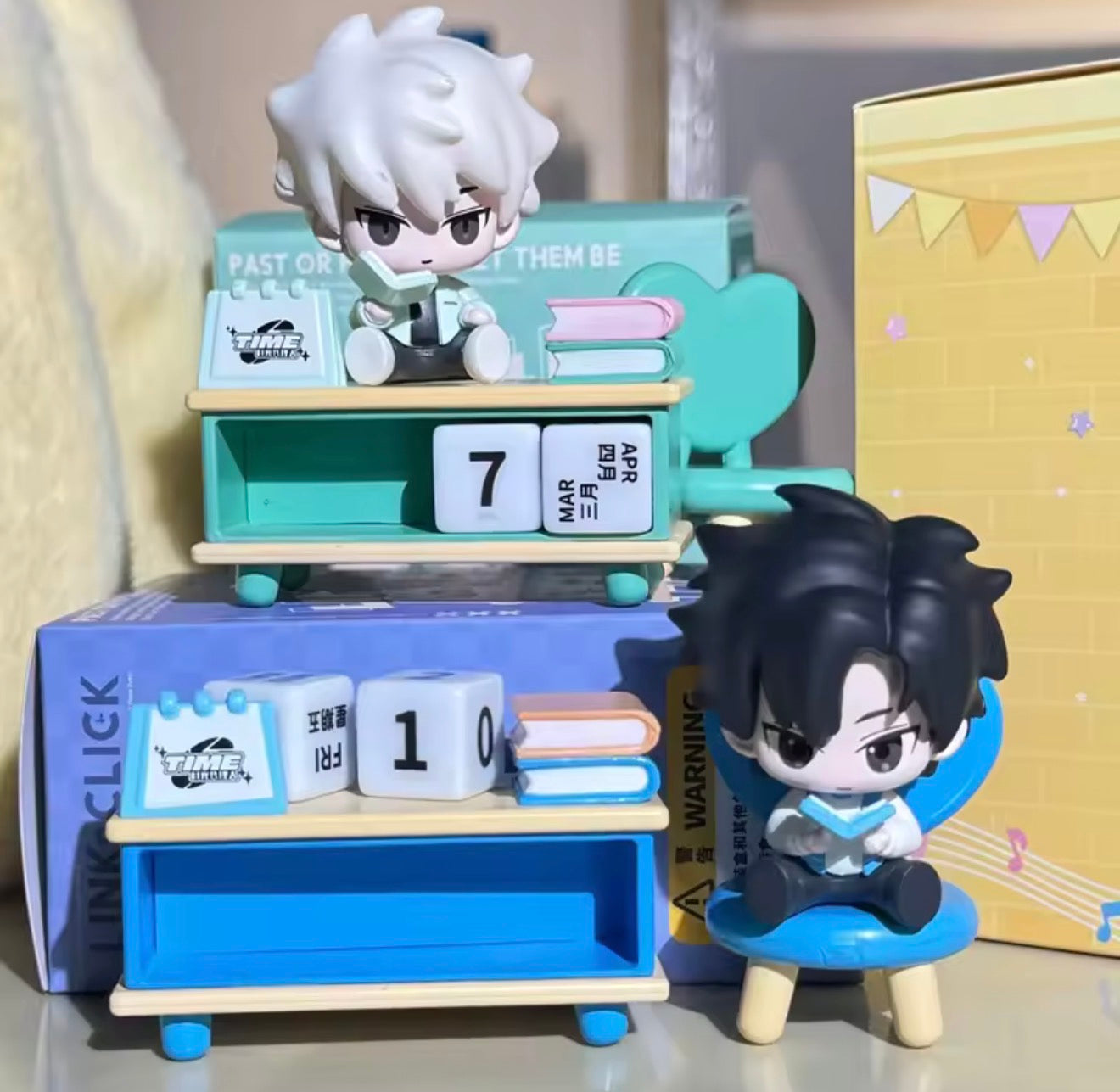 Link Click Official Calendar Cheng Xiaoshi Figure