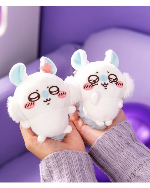 Chiikawa Momonga Angry Plush Keychain JP Ichiban Kuji