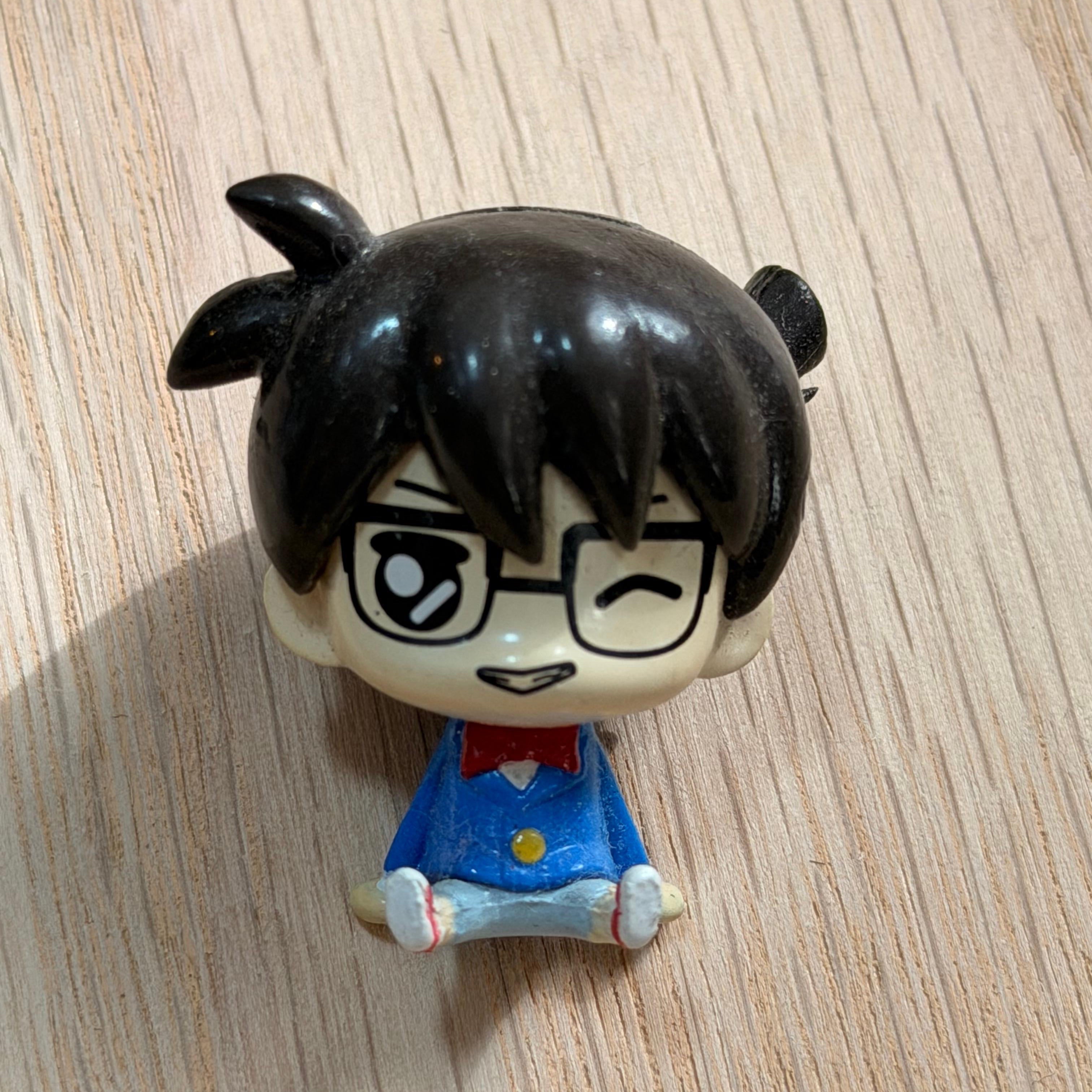 Detective Conan mini figurine by Bandai