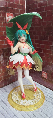 Hatsune Miku Vocaloid Wonderland Thumbelina Figure