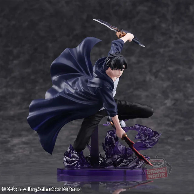 Solo Leveling Sung Jinwoo figure by Bandai