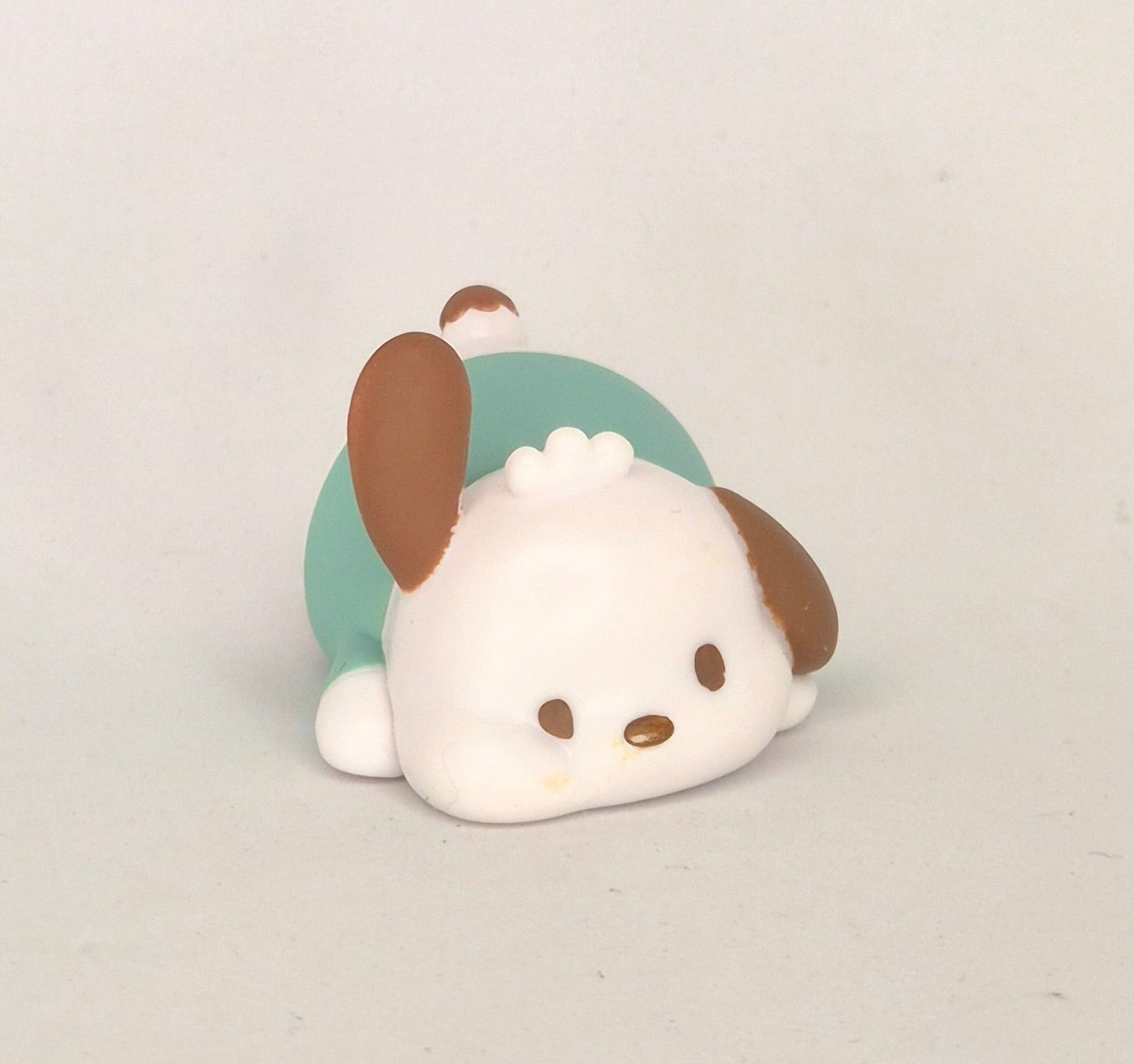 Sanrio Pocchaco Sleeping Mini Figure Gashapon