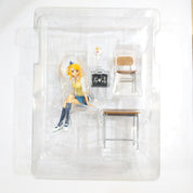 Sunday x Magazine 50th Anniversary Collaboration Figure Set: St. Sunmaga Academy 3rd Period Lucy Heartfilia RARE