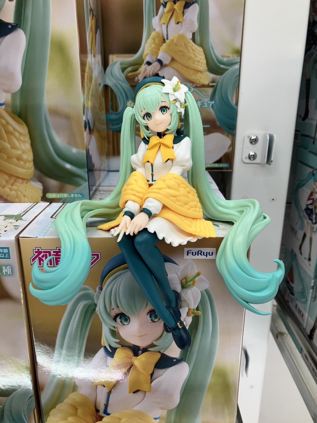 Vocaloid Hatsune Miku Flower Fairy Lily White Ver. Noodle Stopper Figure by Furyu