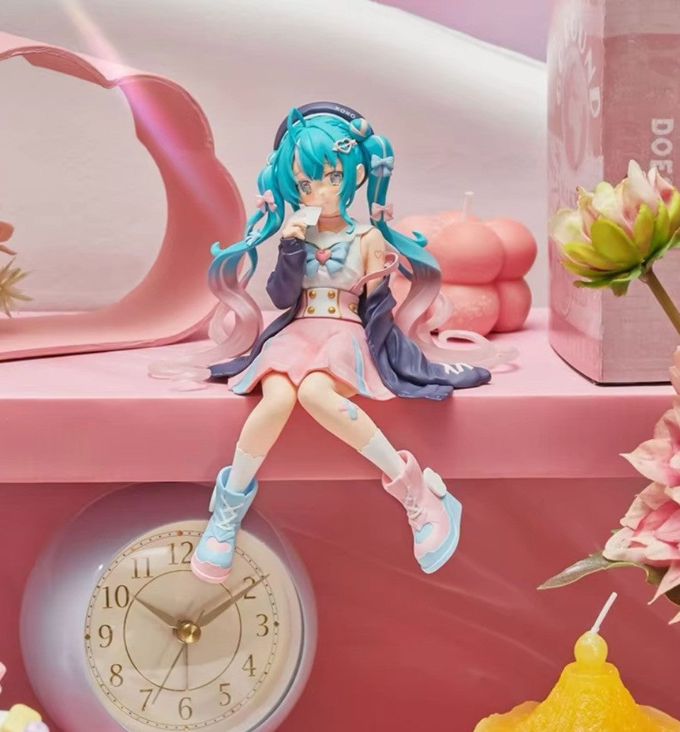 Vocaloid Hatsune Miku Noodle Stopper Figure Koisuru Sailor Suit Gray Ver. By Furyu