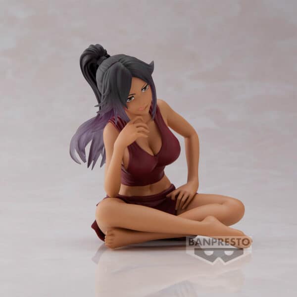 Bleach: Relax Time Yoruichi Figure