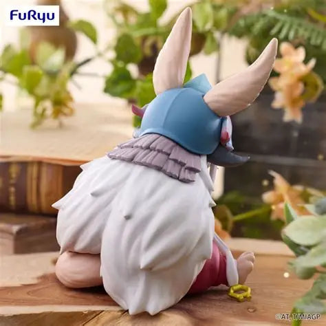 Made in Abyss: The Golden City of the Scorching Sun Nanachi Noodle Stopper Figure