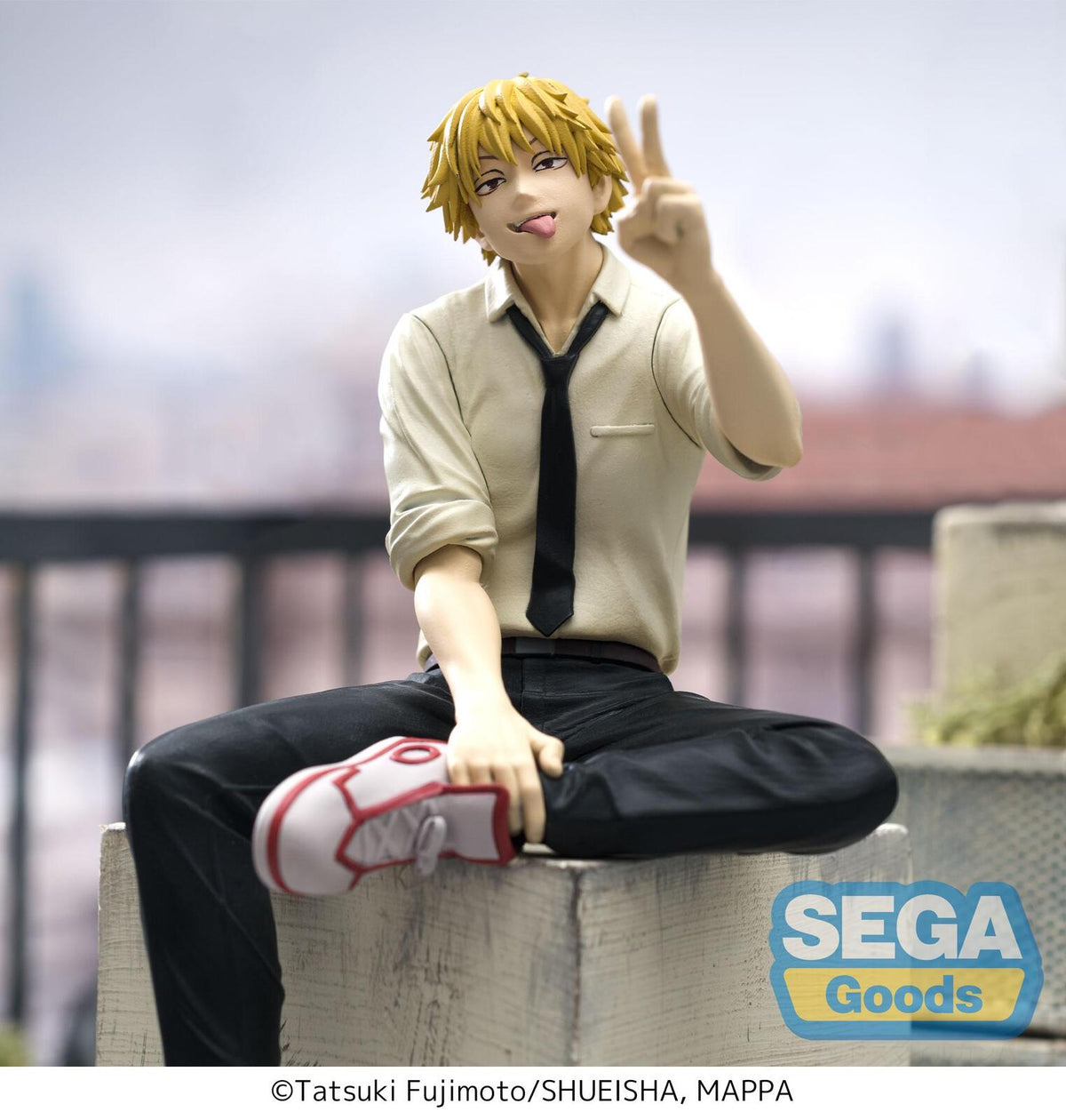 Chainsaw Man Denji Human Ver. Perching Figure by SEGA – Tsukimi.co