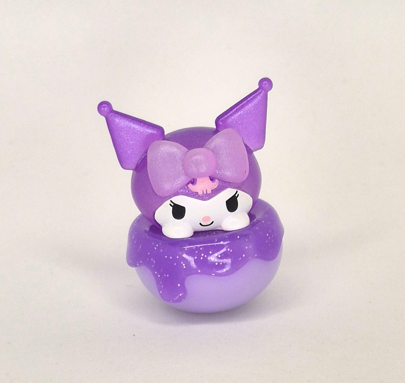 Sanrio_Kuromi_Gashapon_6.jpg