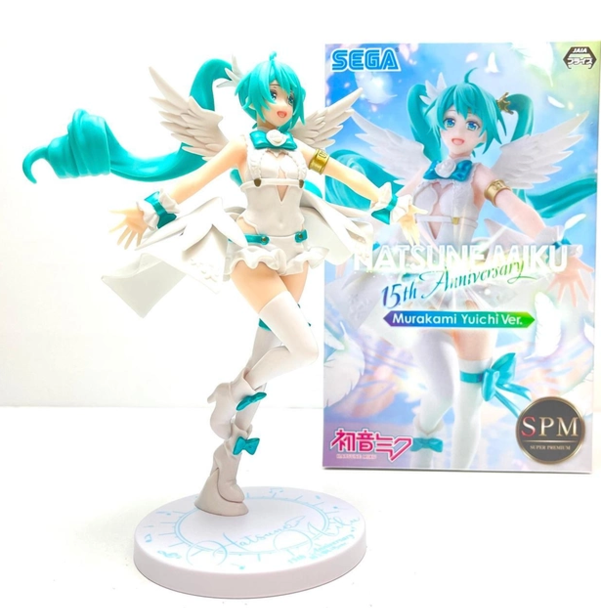 Vocaloid: Hatsune Miku 15th Anniversary Scale Figures by SEGA