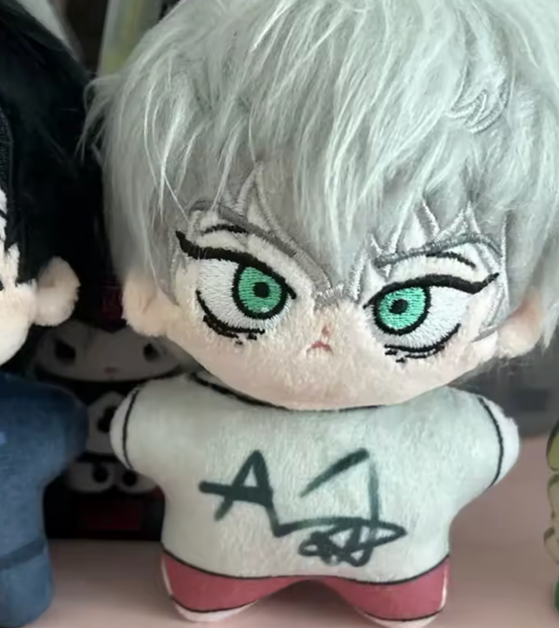 Alien Stage Ivan and Till Plushies Version 2