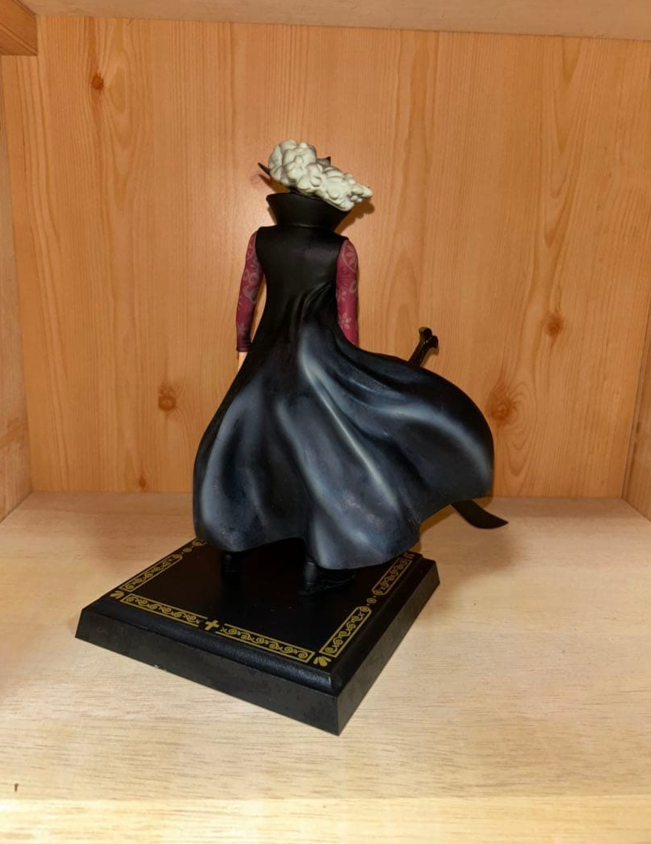 OPEN BOX - One Piece Ichiban Kuji Dracule Mihawk Prize A figure ( NO BLADE !! )