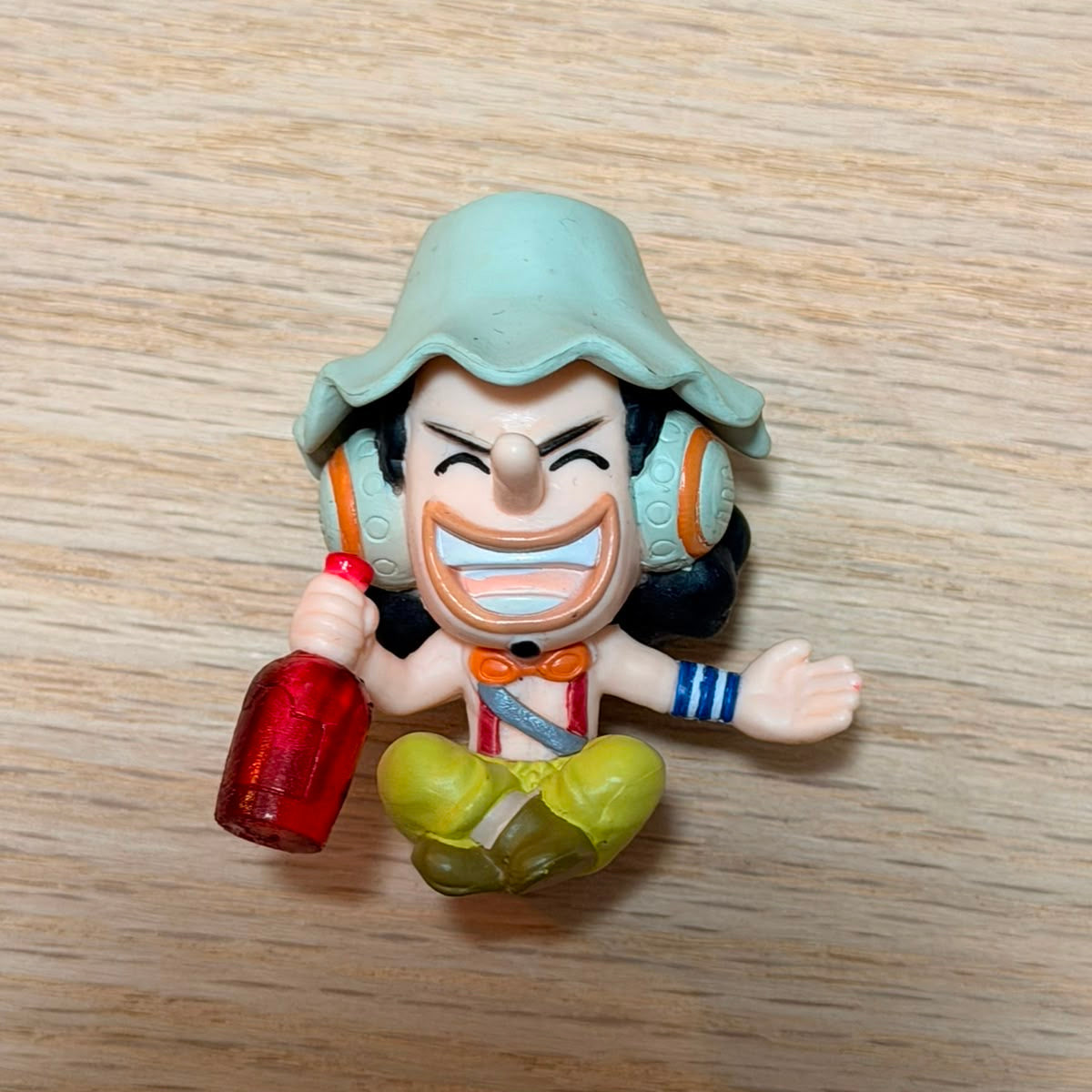 One piece Usopp mini figurine by Bandai [ No Platform ]