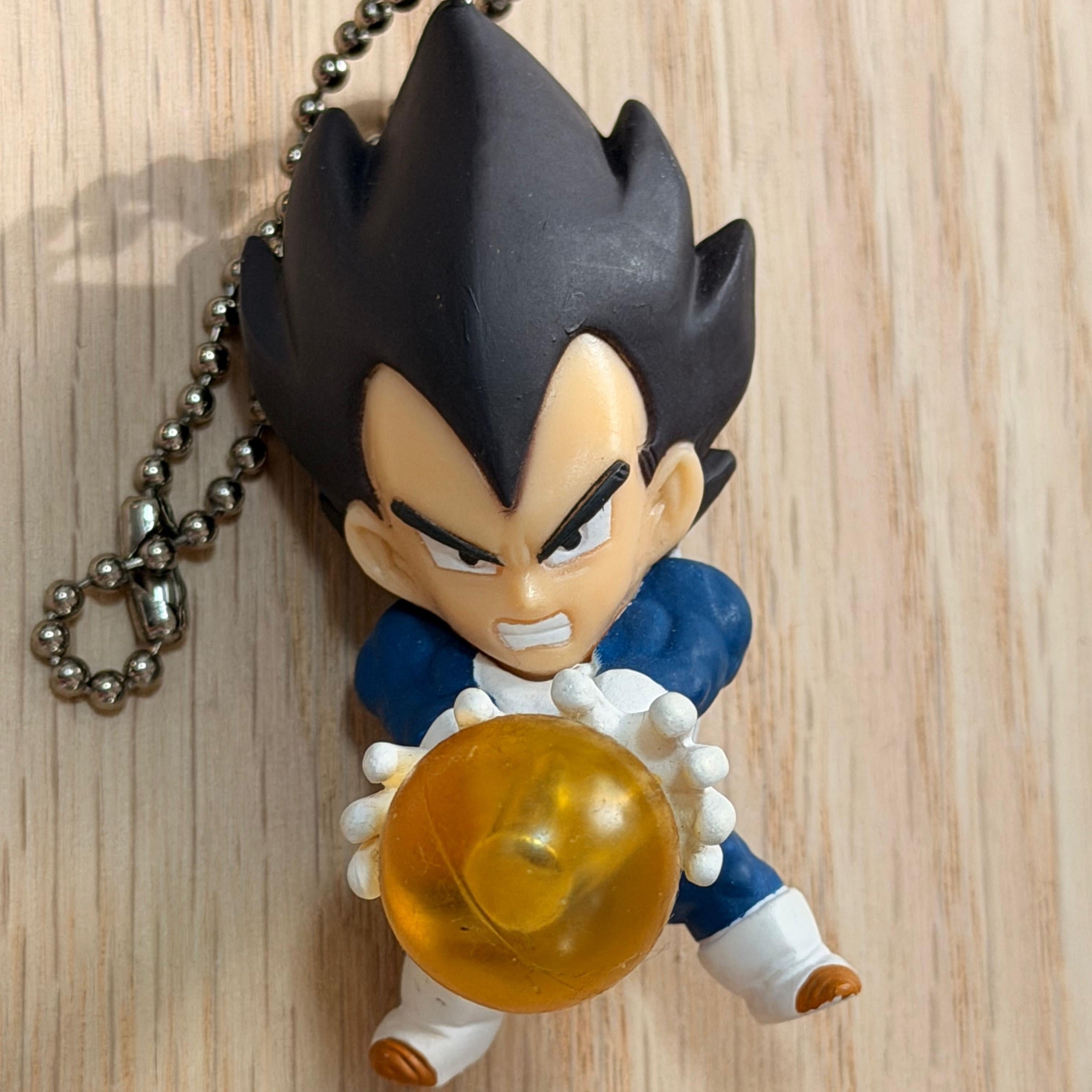 Dragon Ball Z Vegeta Vintage 2009 Bandai mini figurine keychain