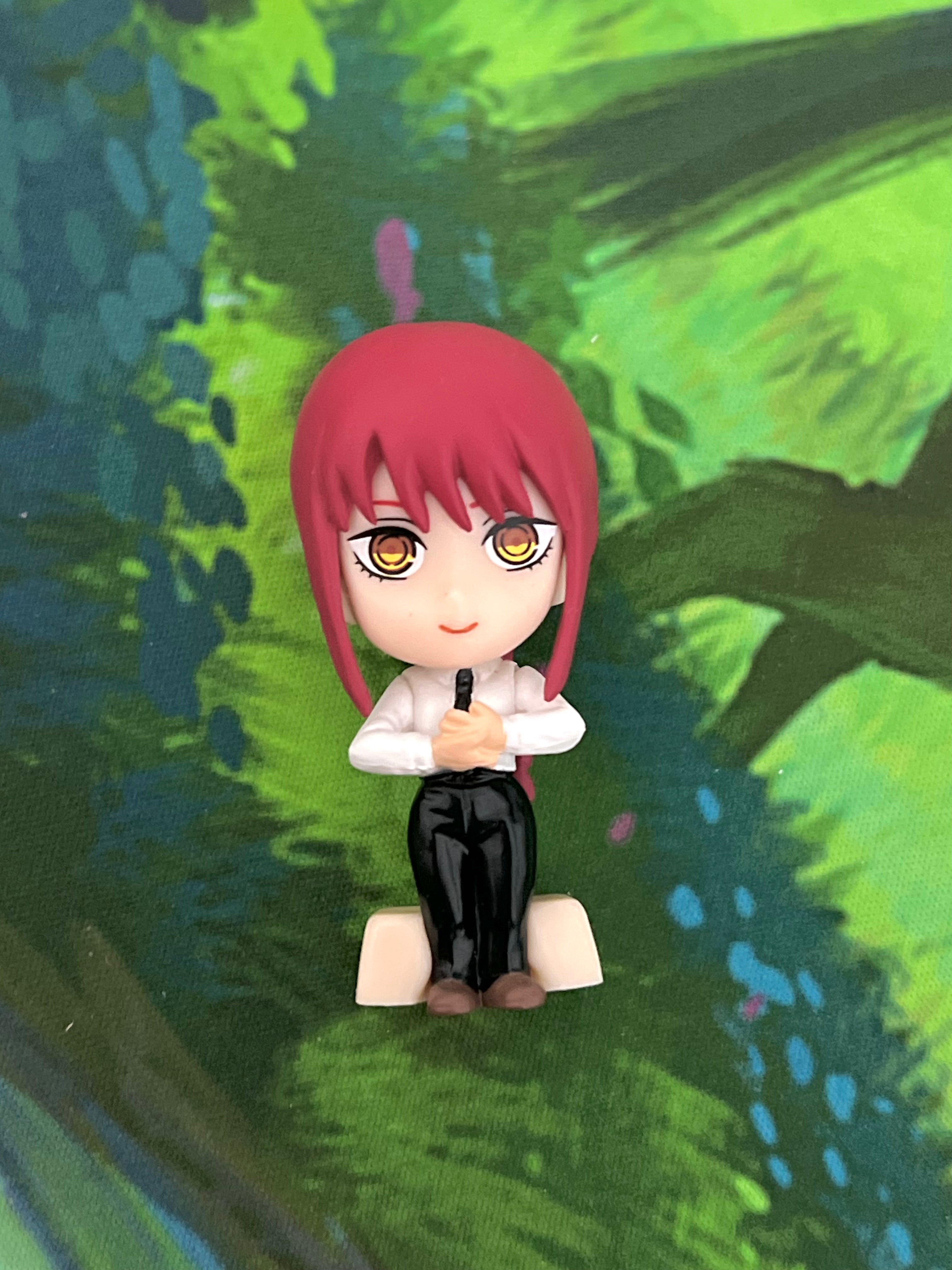 Trinket 20 Makima mini figure